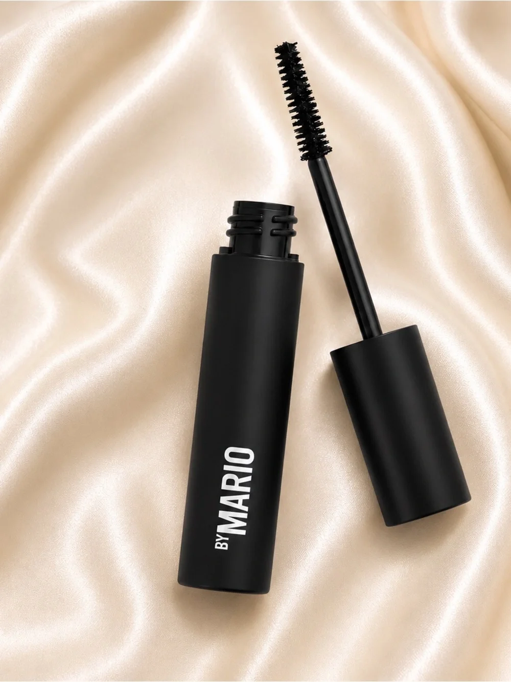 MAKEUP BY MARIO Master Mascara Super Black Volumizing Mascara
